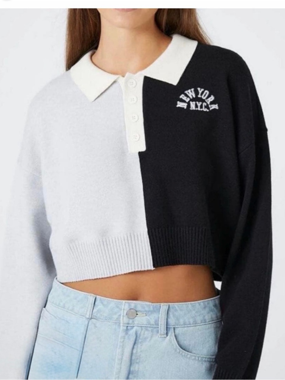 Woman’s Oversized Two-Tone Black & Light Gray Polo Sweater with Cream Collar